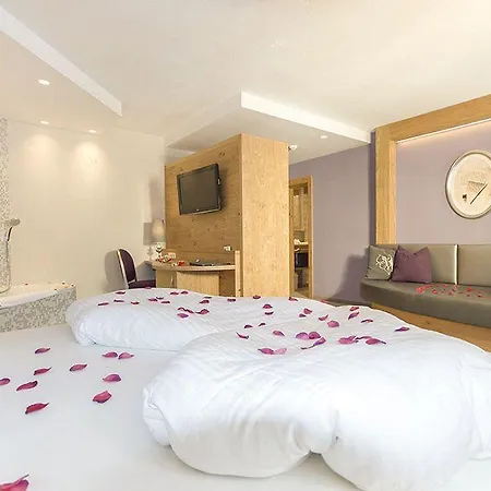 호텔 ... Mein Romantisches Toalstock 4*