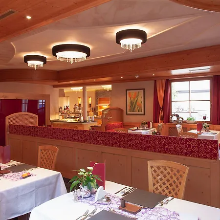 ... Mein Romantisches Toalstock Hotel 4*