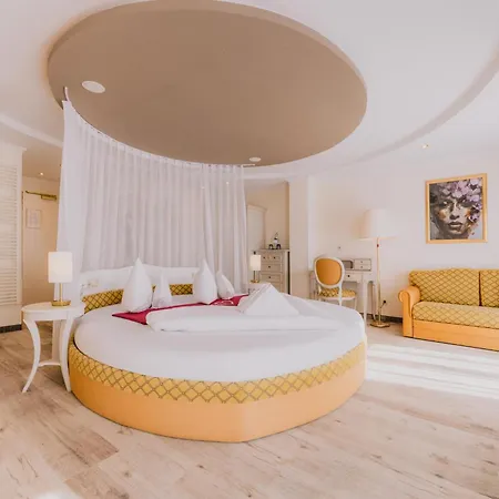 ... Mein Romantisches Toalstock Hotel Fiss